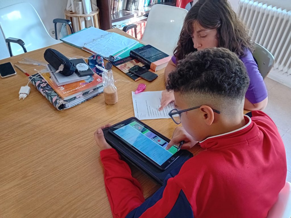 tablets Wesser en Caritas