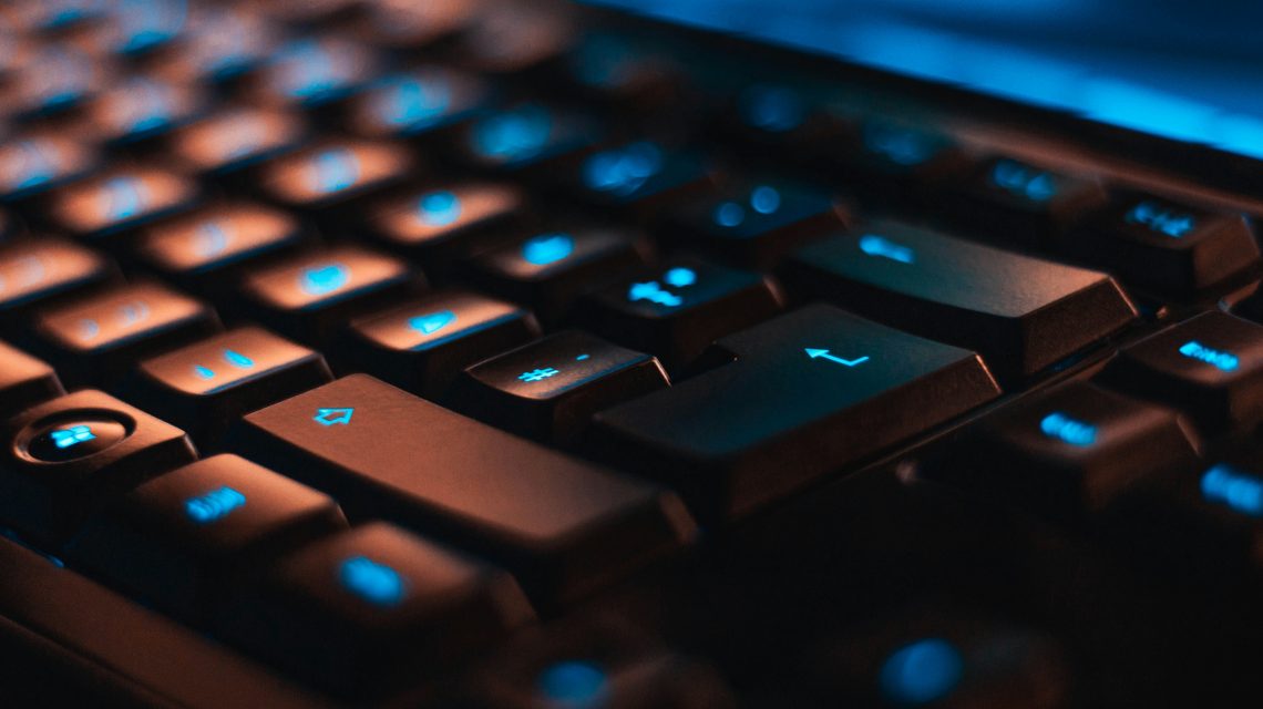 Teclado becas